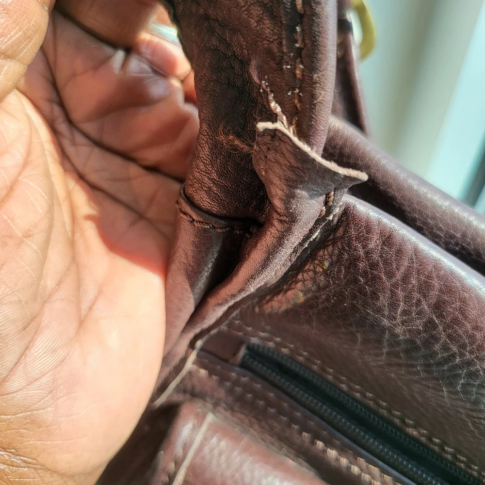 Fossil Handbag - Picture 4 of 9